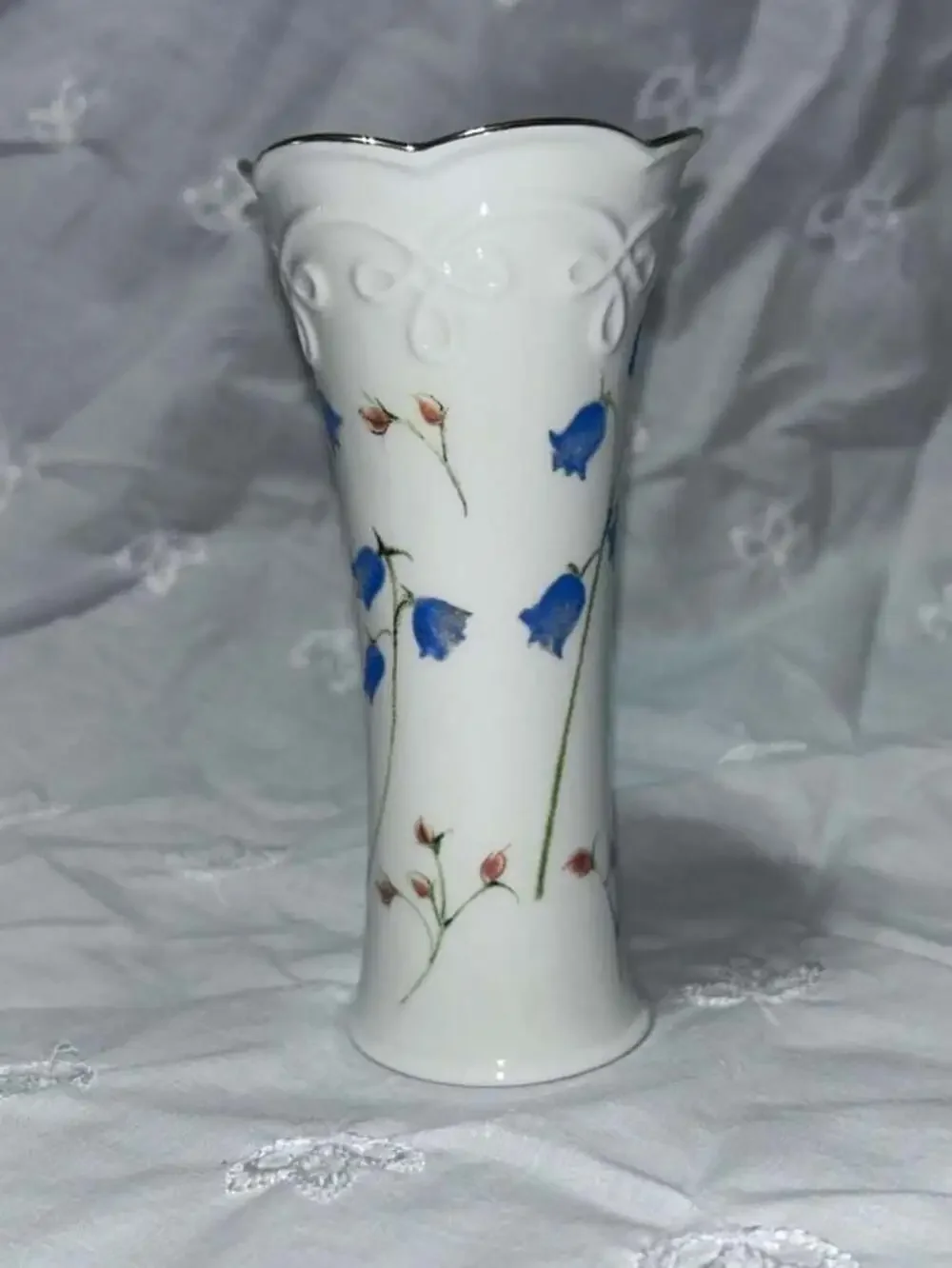 Lenox Ivory Porcelain Bud Vase with Bluebells and Gold Trim